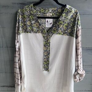 POL Floral and Plaid Shirt - White and Green
